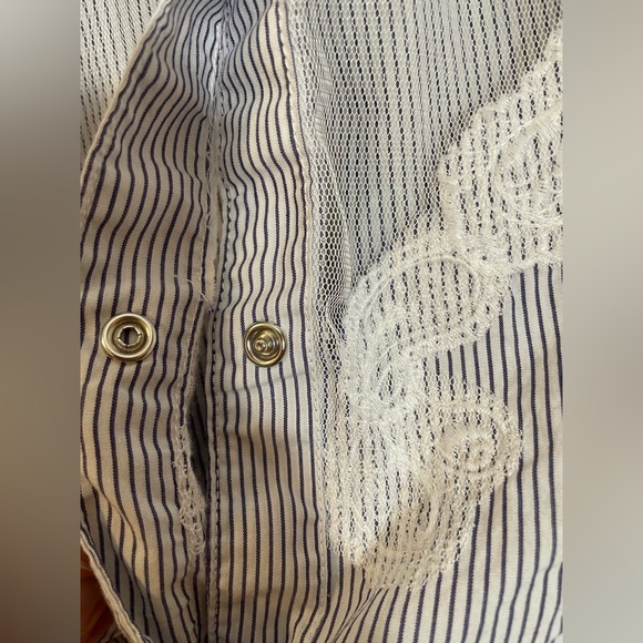 GUESS Striped Sheer Long Sleeve Button Down Western Shirt Sz Lg Pearl Snap Lace - Picture 8 of 12